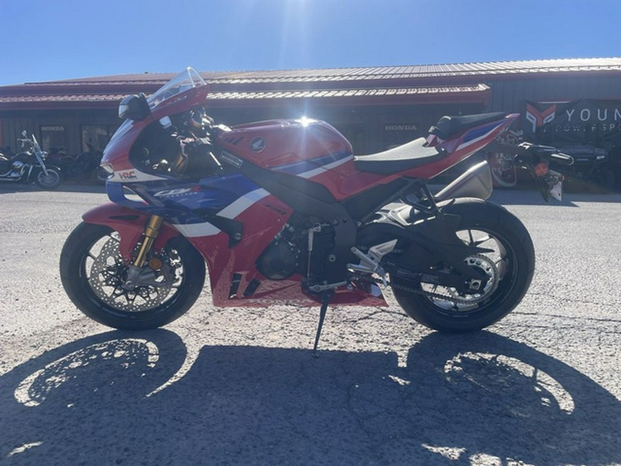 2025 Honda CBR1000RR-R Fireblade SP