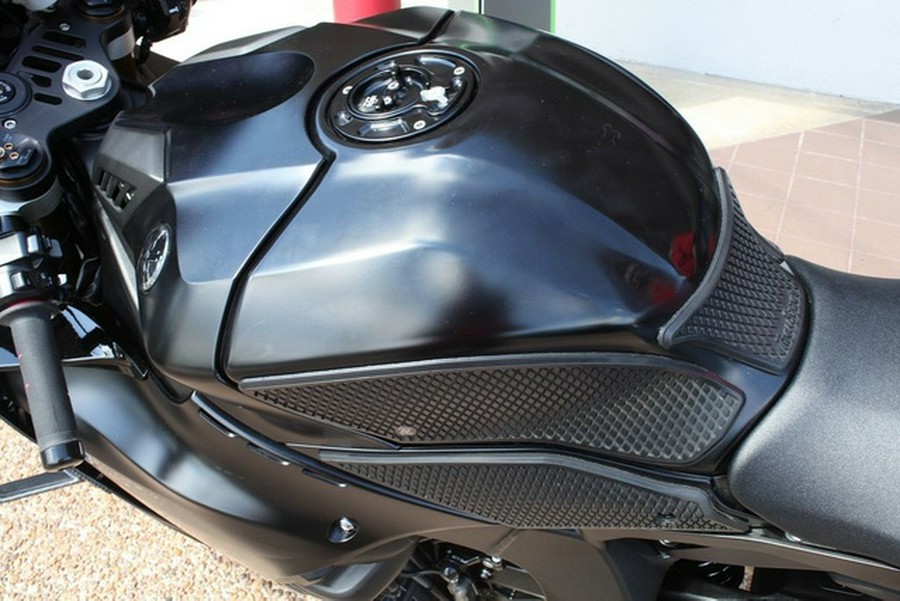 2025 Yamaha YZF R1
