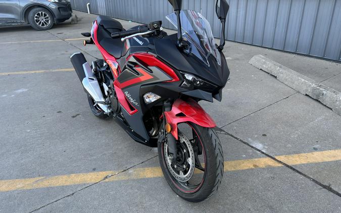 2025 Kawasaki Ninja 500 ABS