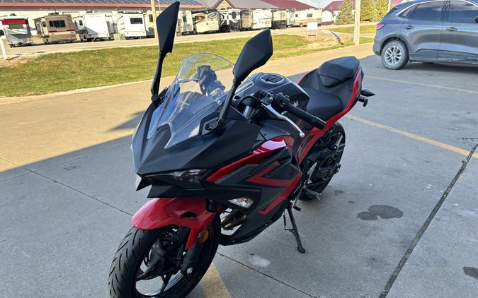 2025 Kawasaki Ninja 500 ABS