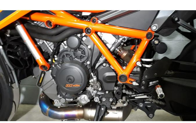 2021 Super Duke 1290 R - KTM