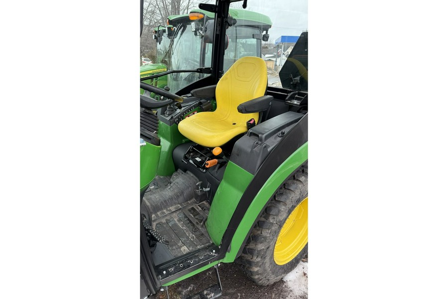2020 John Deere 2038R