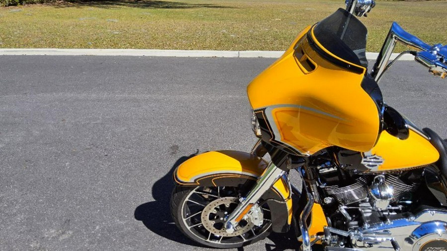 2022 Harley-Davidson CVO™ Street Glide®