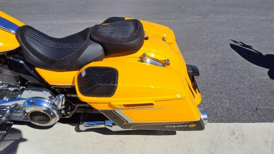 2022 Harley-Davidson CVO™ Street Glide®