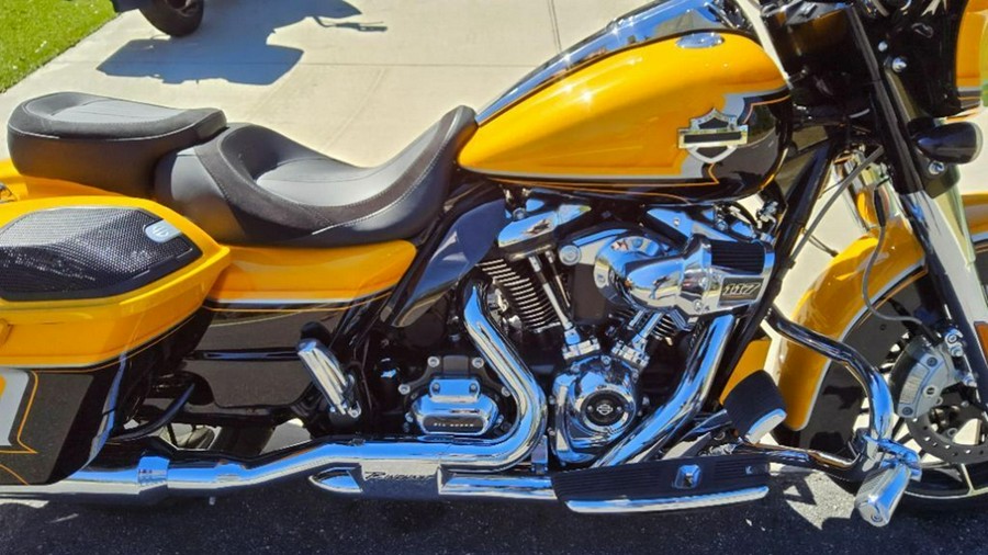 2022 Harley-Davidson CVO™ Street Glide®