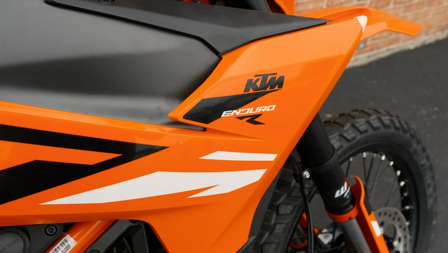 2025 KTM Enduro R 390