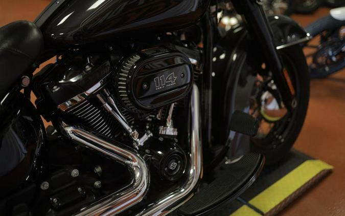 2021 Harley-Davidson® FLHCS - Heritage Classic 114