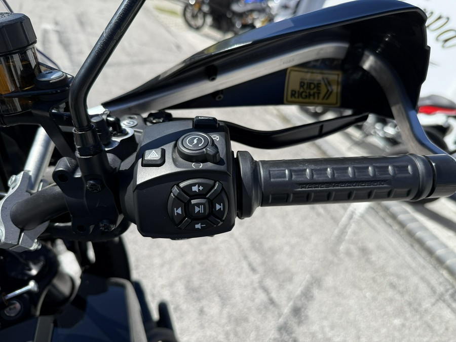 2023 Harley-Davidson Pan America 1250 Special