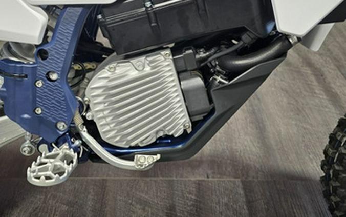 2027 Husqvarna EE 5