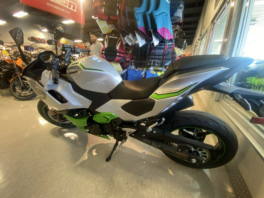 2024 Kawasaki Ninja® 7 Hybrid ABS