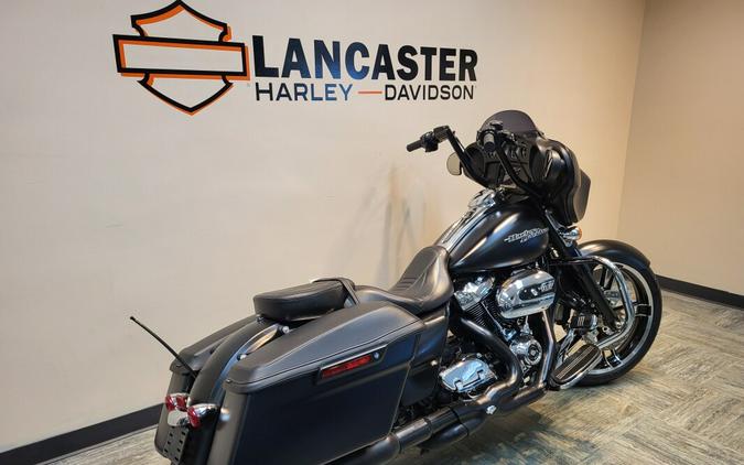 2017 Harley-Davidson Street Glide Special Black Denim FLHXS