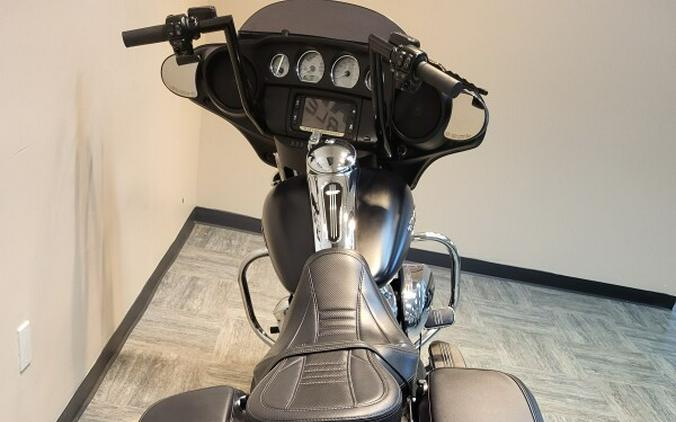 2017 Harley-Davidson Street Glide Special Black Denim FLHXS