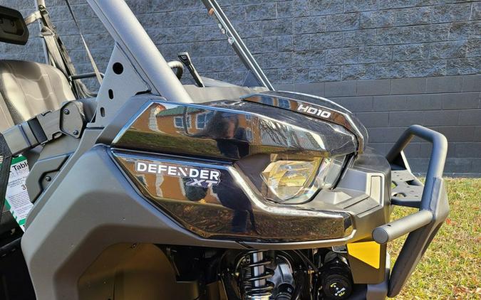 2024 Can-Am Defender XT HD10