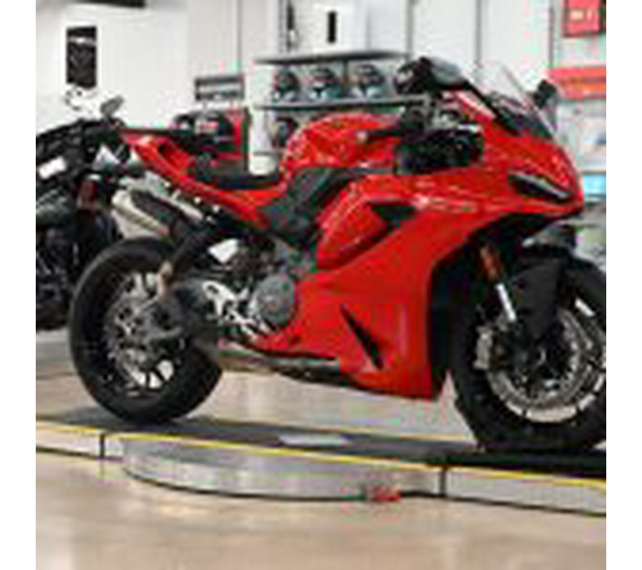 2025 Ducati Panigale V2