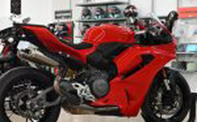 2025 Ducati Panigale V2