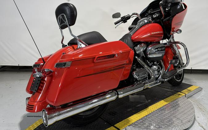 2017 Harley-Davidson Road Glide Special Custom Colour Laguna Orange