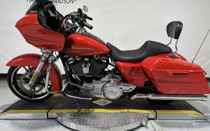 2017 Harley-Davidson Road Glide Special Custom Colour Laguna Orange