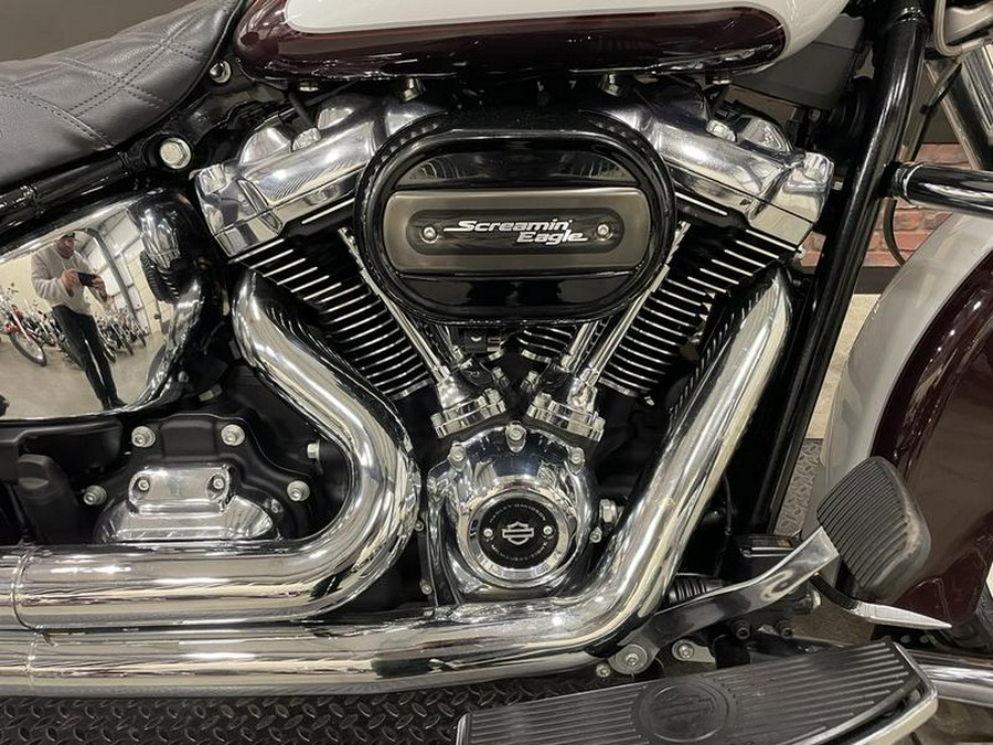 2021 Harley-Davidson® FLHC - Heritage Classic