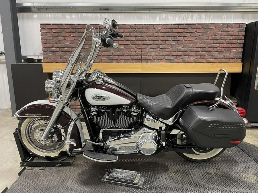 2021 Harley-Davidson® FLHC - Heritage Classic