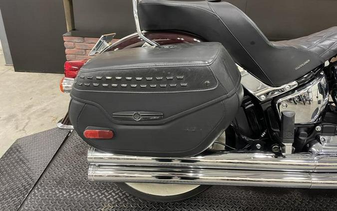 2021 Harley-Davidson® FLHC - Heritage Classic