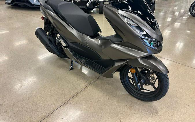 2024 Honda PCX 150 ABS