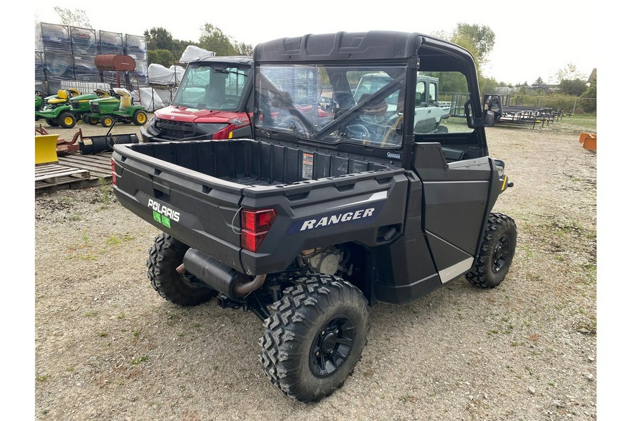 2023 Polaris Industries RANGER 1000 Premium Springfield Blue