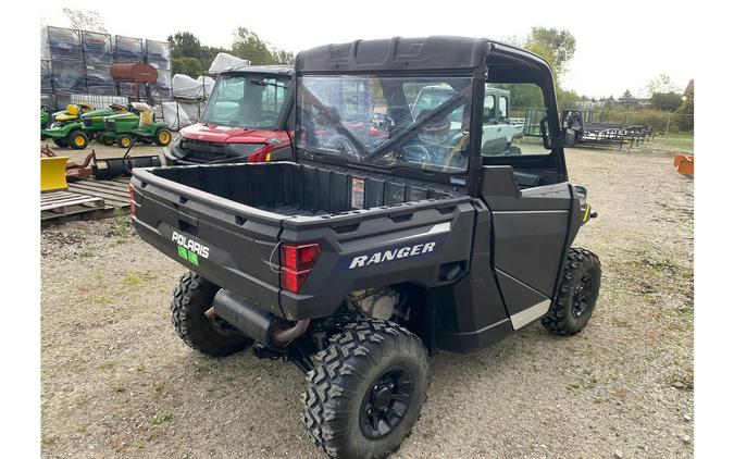 2023 Polaris Industries RANGER 1000 Premium Springfield Blue