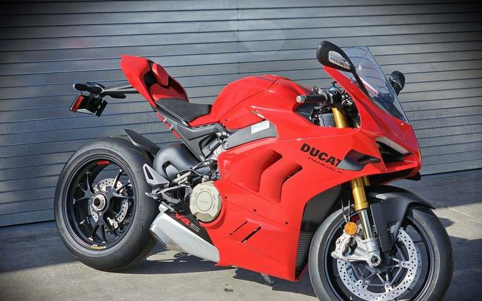 2024 Ducati Panigale V4 S Red