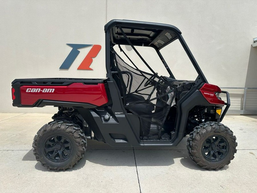 2024 Can-Am™ Defender XT HD10