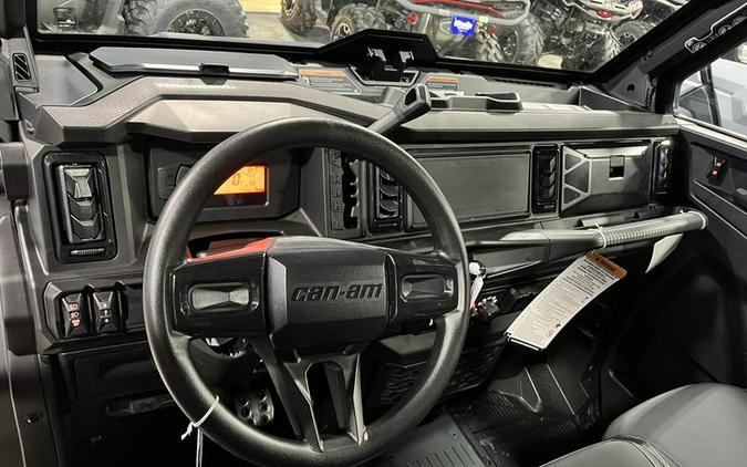 2026 Can-Am® Defender MAX XT CAB HD11