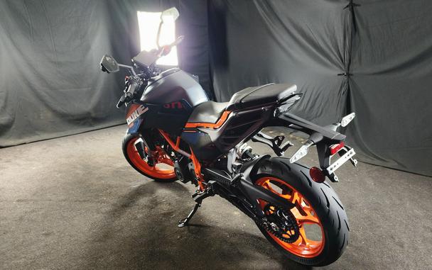 2024 KTM 390 DUKE - F238809