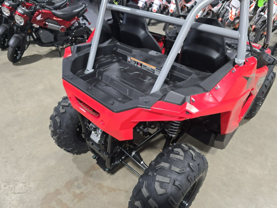 2026 Polaris RZR 200 EFI