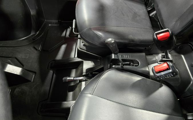 2026 Polaris RZR 200 EFI