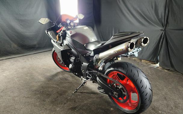 2014 YAMAHA YZF-R1 - F016390