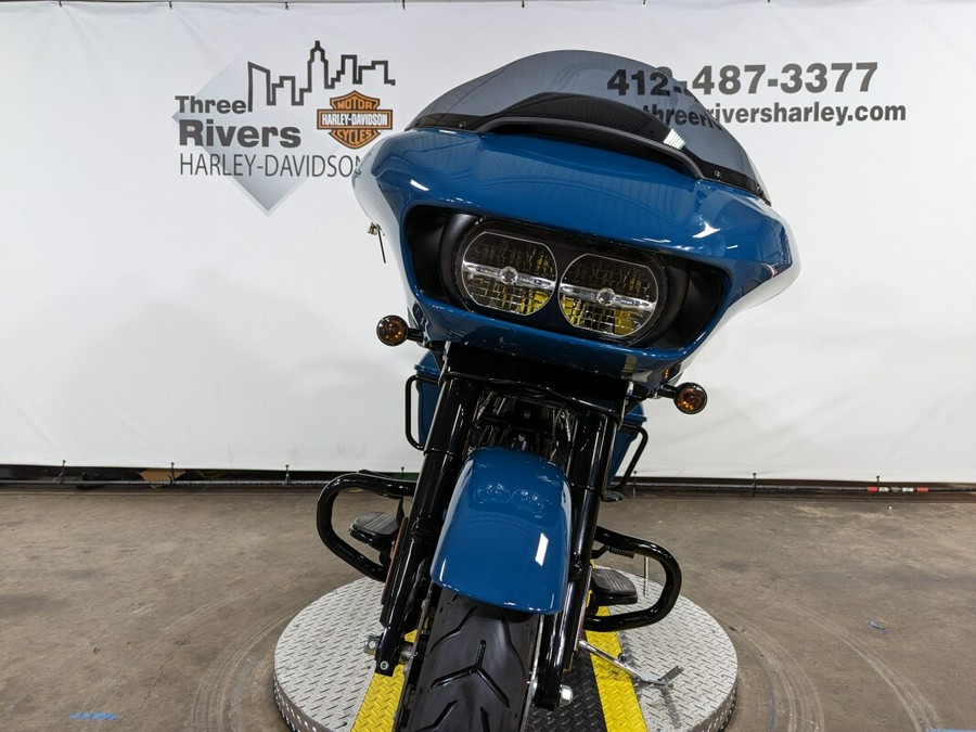 2021 Harley-Davidson Road Glide Special Billiard Teal - Black Finish