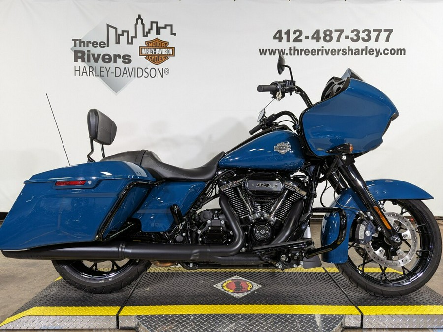 2021 Harley-Davidson Road Glide Special Billiard Teal - Black Finish