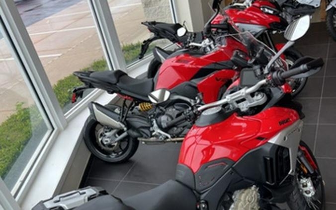 2025 Ducati Multistrada V4 Rally Ducati Red