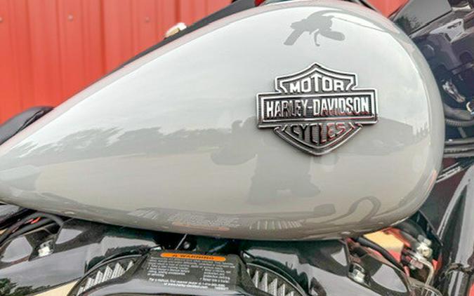 2025 Harley-Davidson® Road King® Special Billiard Gray