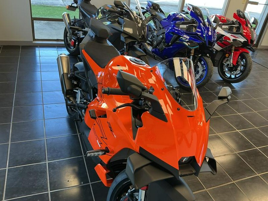2026 KTM 990 RCR R