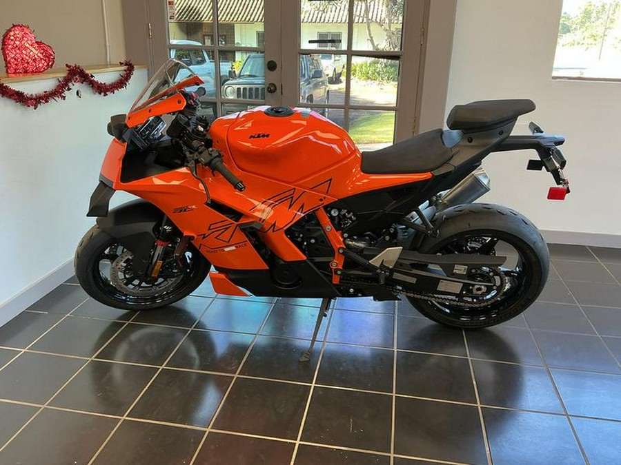 2026 KTM 990 RCR R