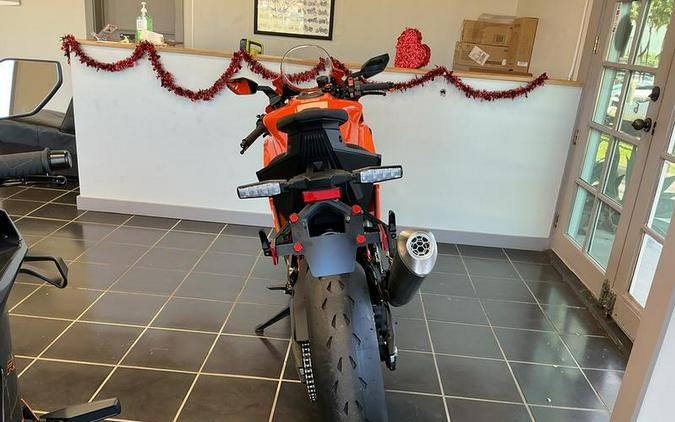 2026 KTM 990 RCR R