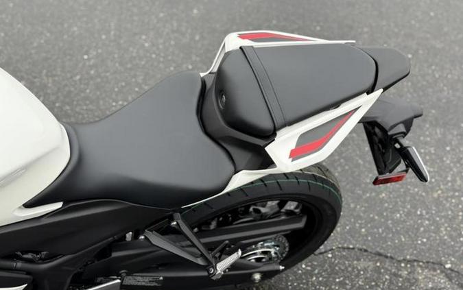 2026 Yamaha YZFR3ATW