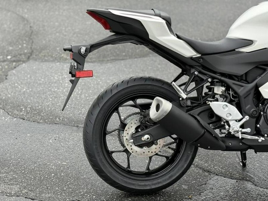 2026 Yamaha YZFR3ATW