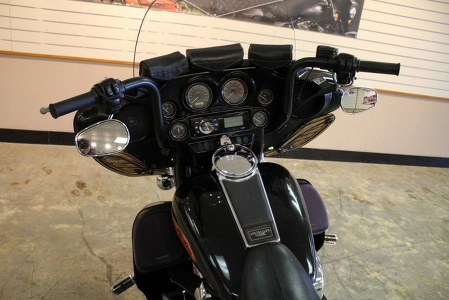 2005 Harley-Davidson FLHTC - Electra Glide Classic