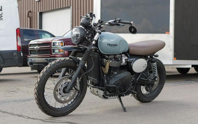 2022 Triumph Street Scrambler Urban Grey