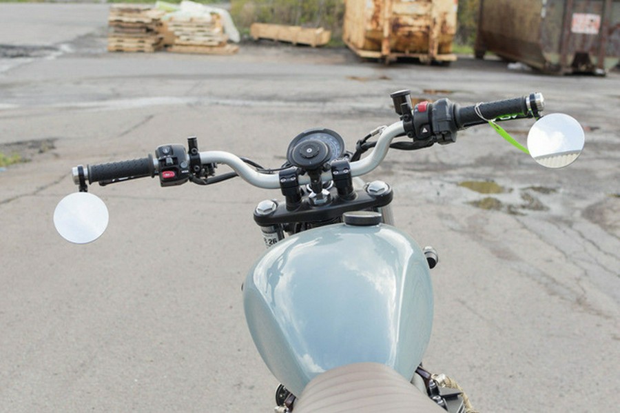 2022 Triumph Street Scrambler Urban Grey