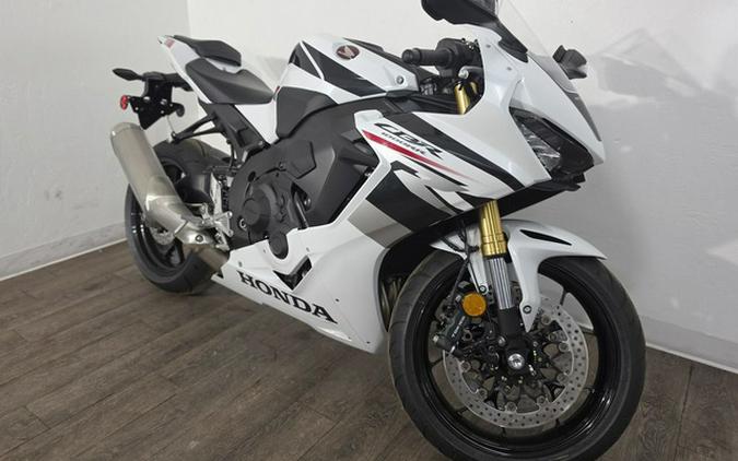 2026 Honda CBR1000RR ABS