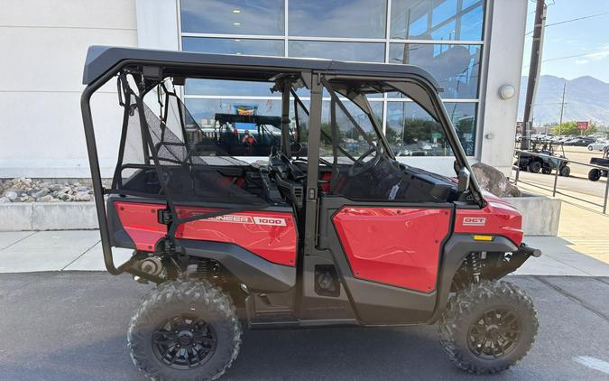 2026 Honda Pioneer 1000-5 Deluxe