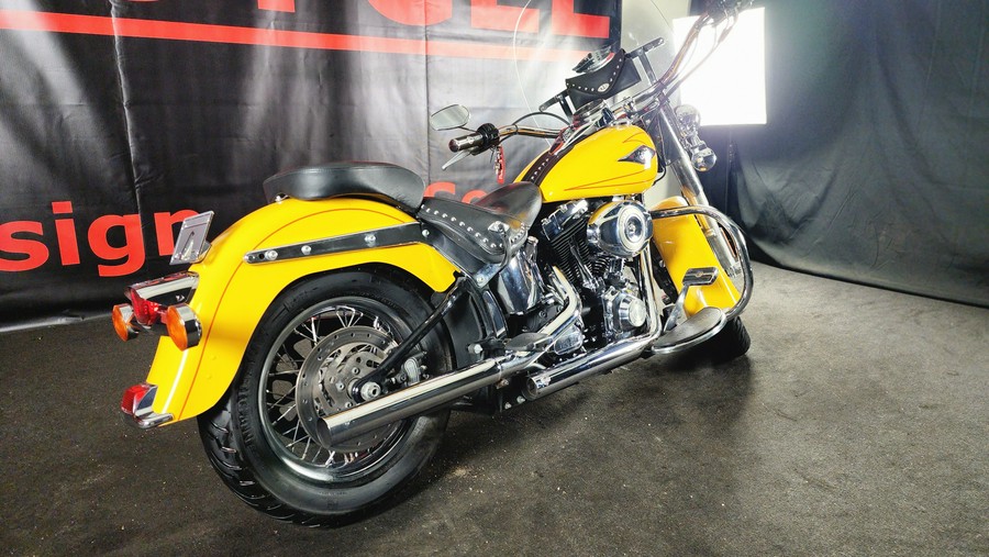 2011 HARLEY-DAVIDSON FLSTC - F016962