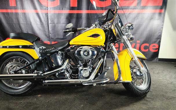 2011 HARLEY-DAVIDSON FLSTC - F016962